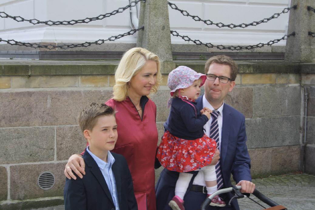 Ministerpräsidentin Manuela Schwesig und Familie